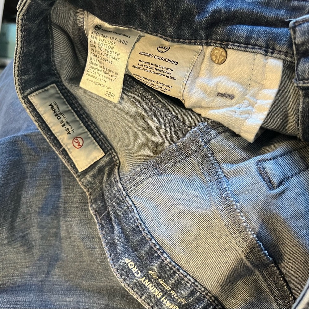 EUC AG Adriano Goldschmied faded Denim skinnies sz 28R - Picture 3 of 3